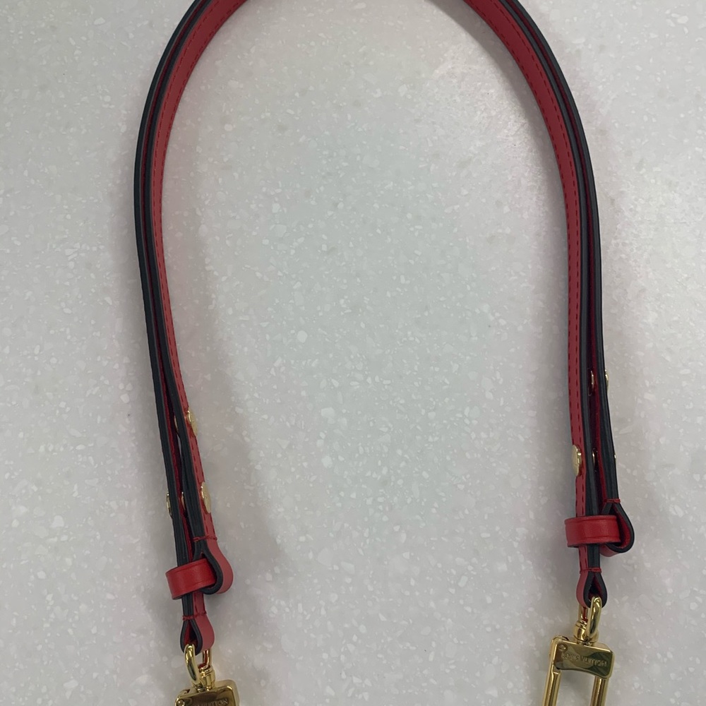 Sold‼️ New Red LV leather adjustable/removable strap - Picture 9 of 11